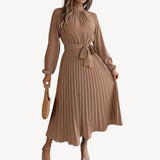 Women’s Chic Midi Dress | Stylish Look